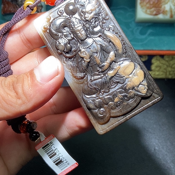 我***速和田玉未镶嵌颈饰CC