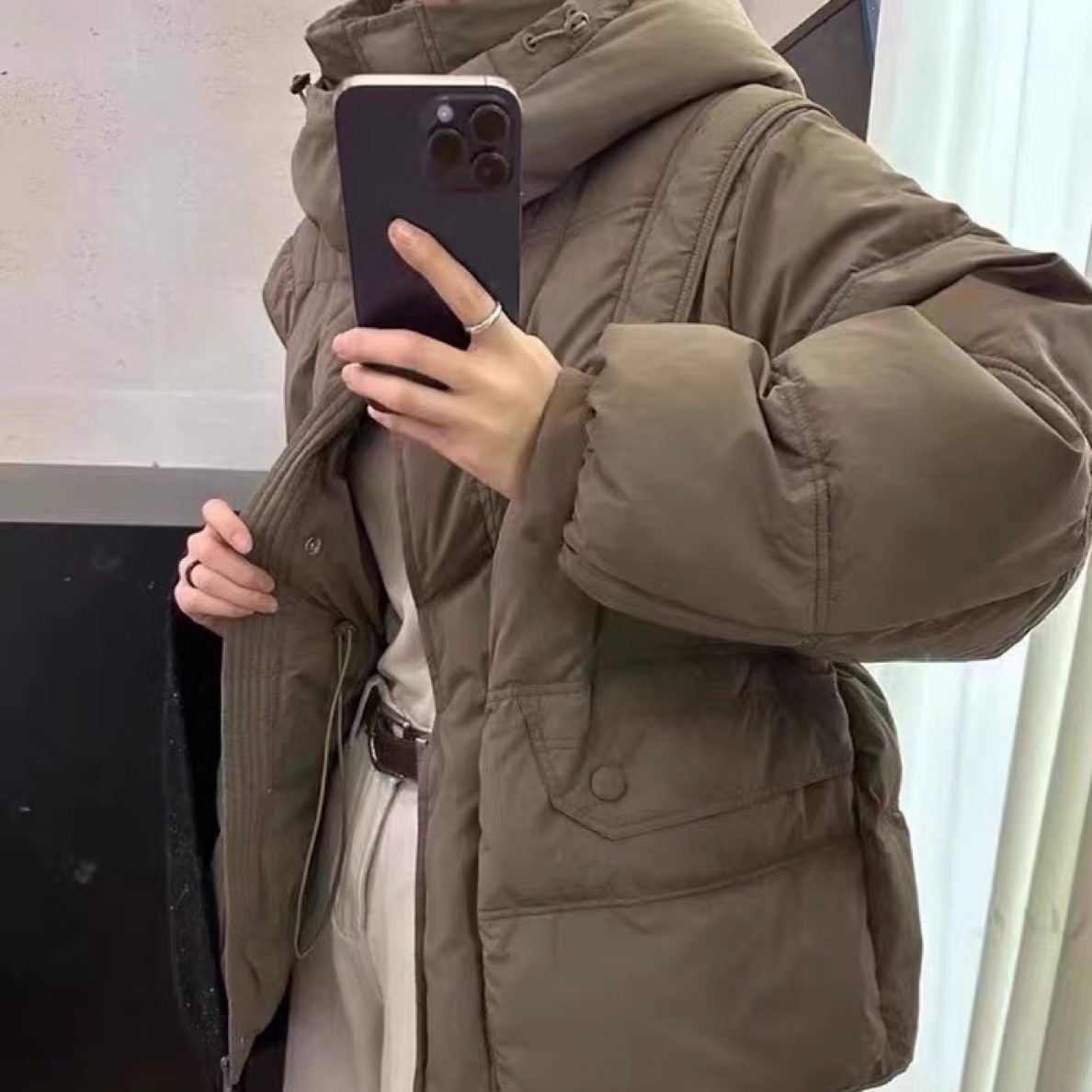 901冬季新款韩版加厚连帽收腰短款女士小飞袖羽绒服外套