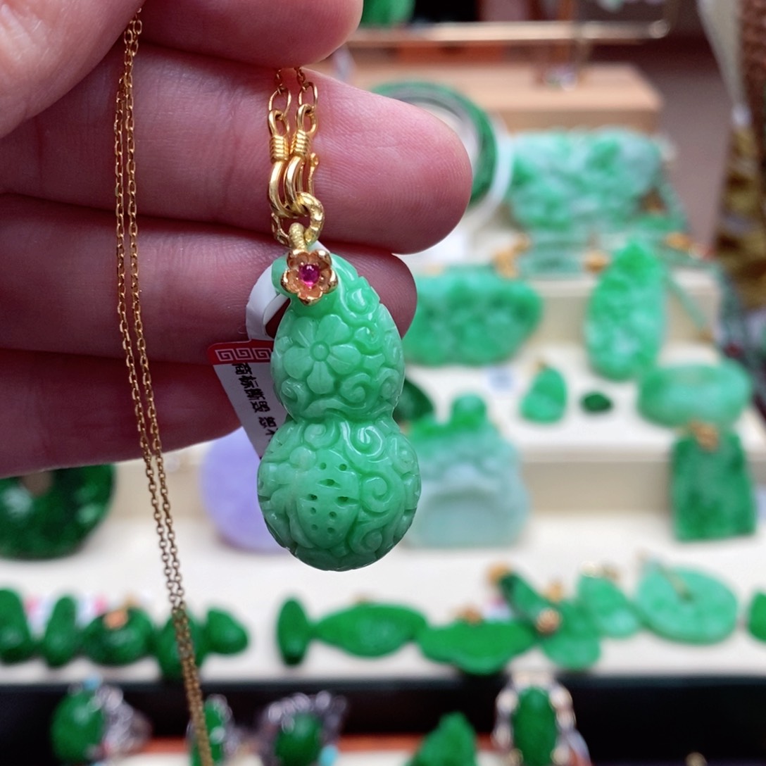 颈饰未镶嵌翡翠翡翠吊坠