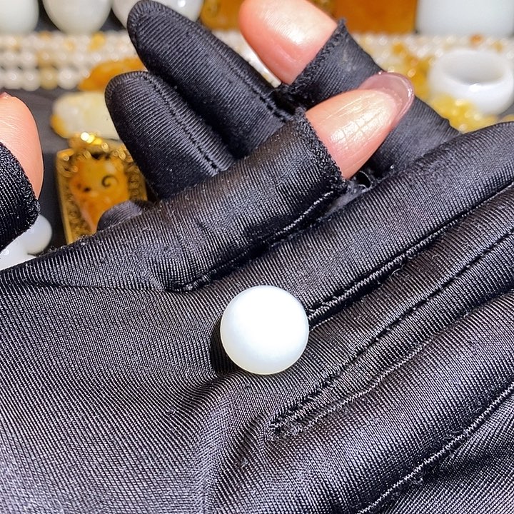 风***月和田玉未镶嵌手链