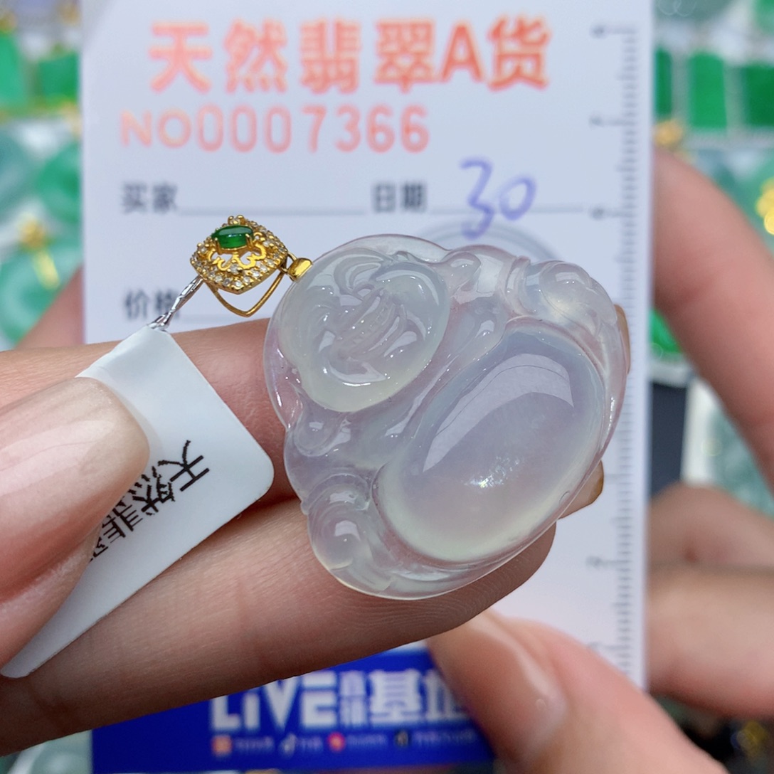 翡翠颈饰18K金镶嵌佛公