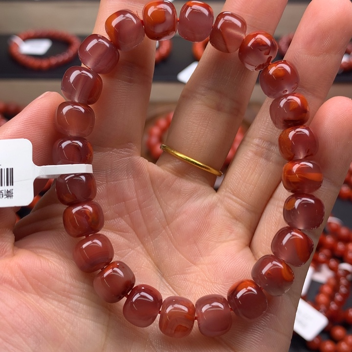 南红玛瑙手串未镶嵌M****g