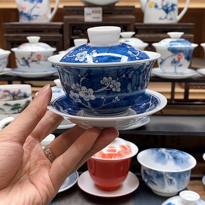 手绘冰梅盖碗120cc三才釉下彩微瑕福利款