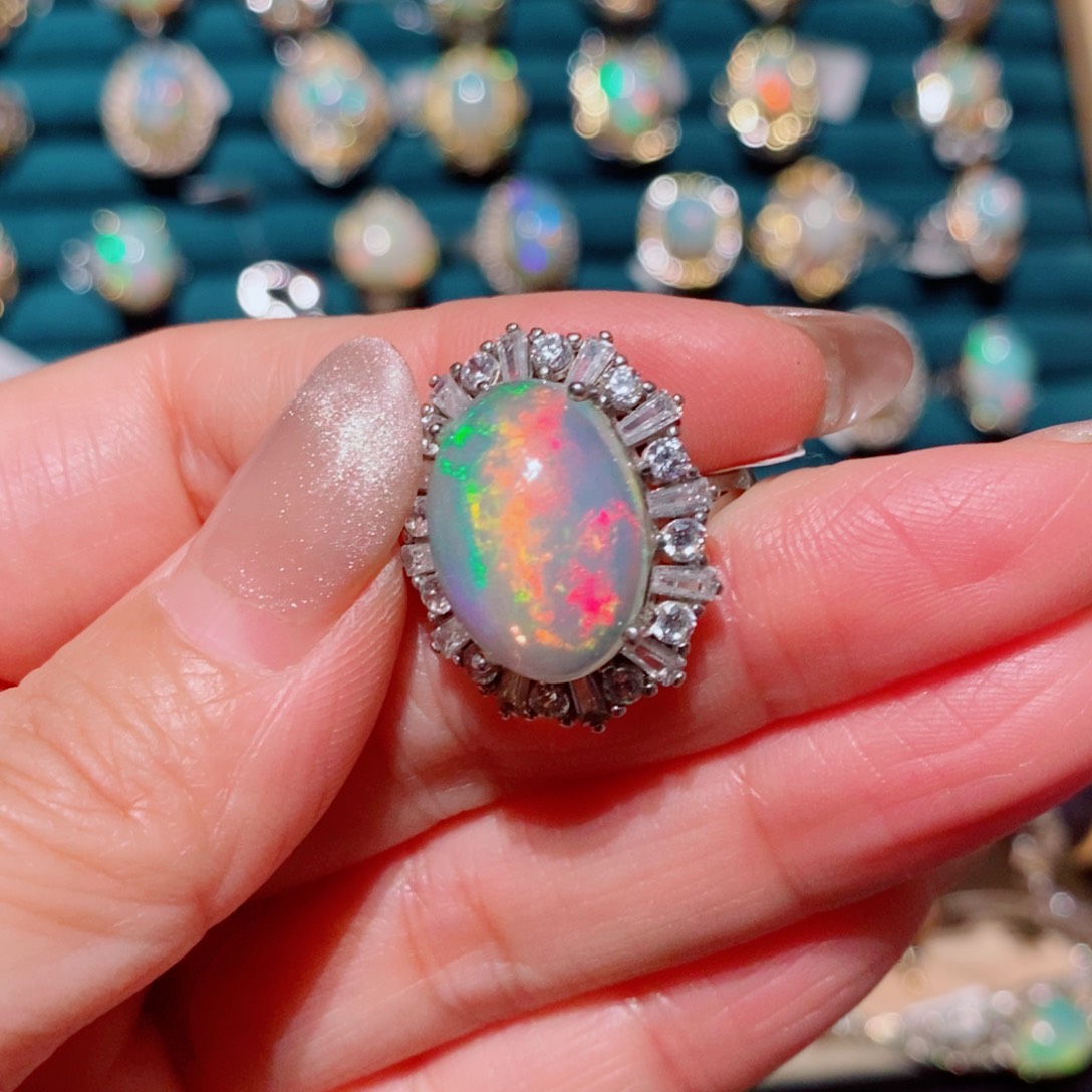 欧泊欧泊戒指银S925镶嵌