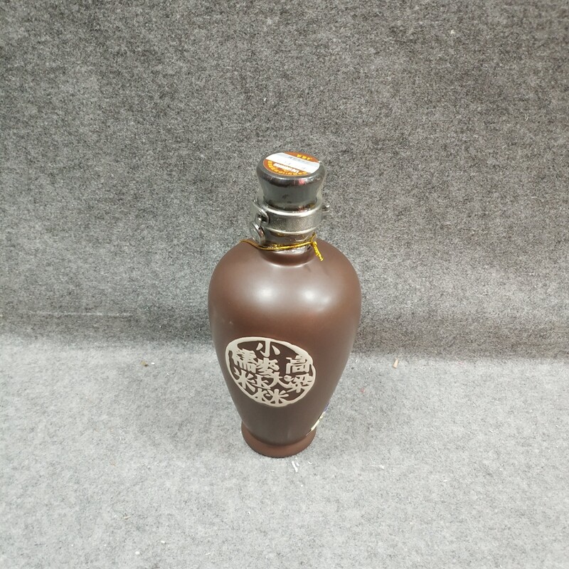 2010年五粮液三十年50度500ml-M25HK006809-04