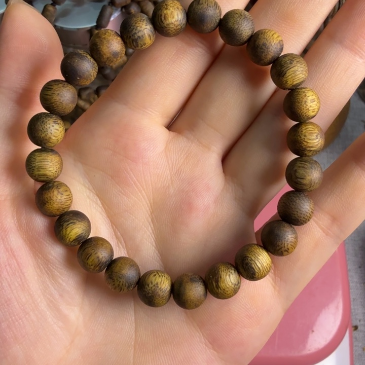 沉香碎屑沉香莺歌绿奇楠08单圈