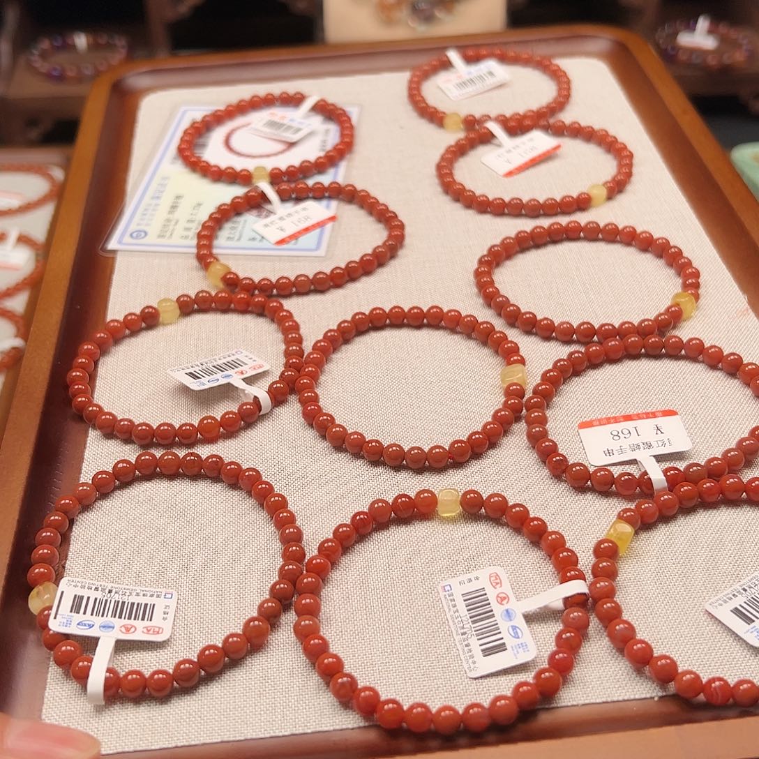 南红玛瑙未镶嵌手链001