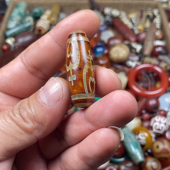 星***人玛瑙/玉髓未镶嵌颈饰