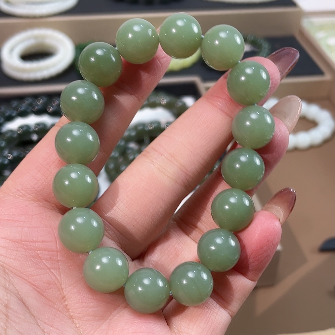 和田玉手链未镶嵌新疆且末12