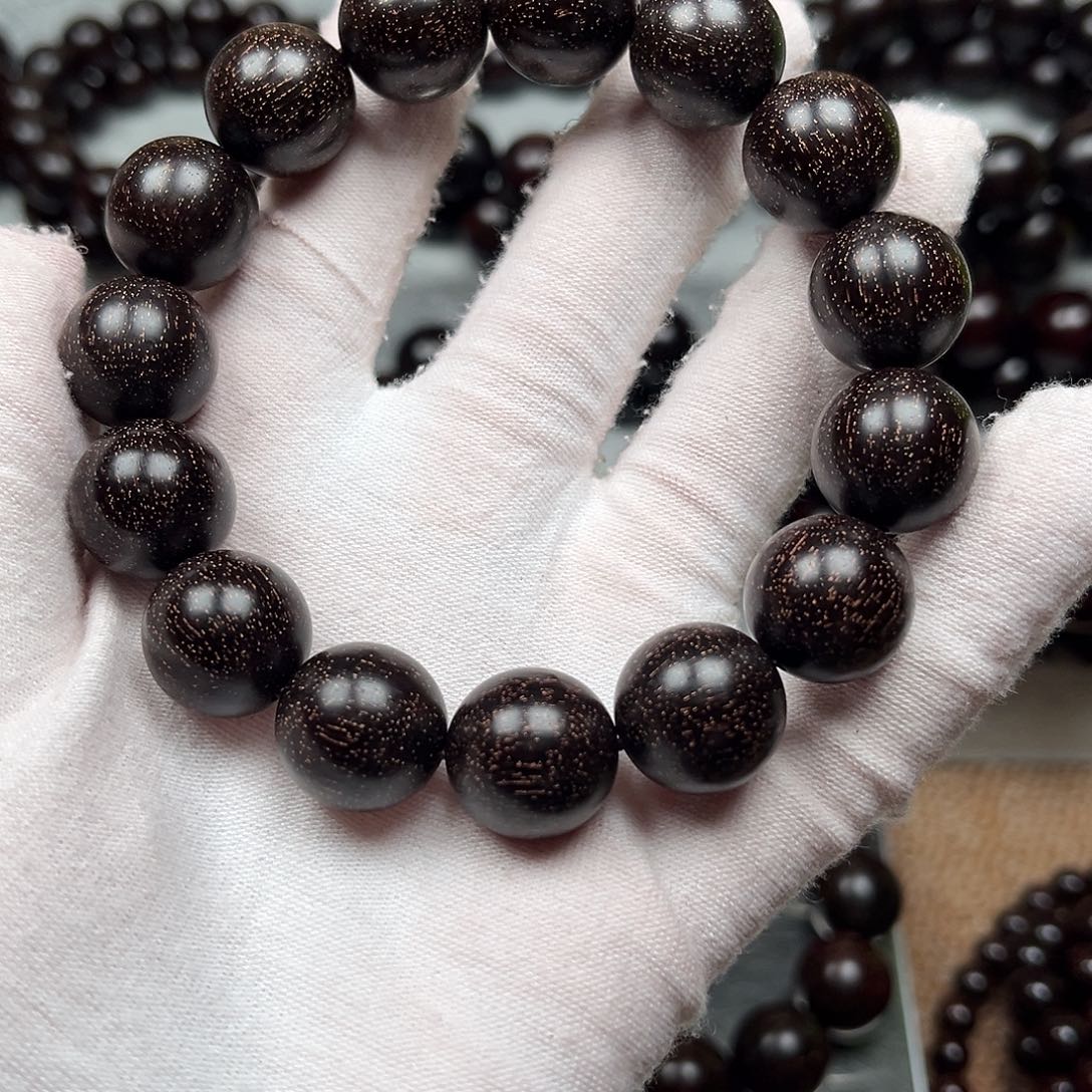 檀香紫檀（小叶紫檀）冰*丸