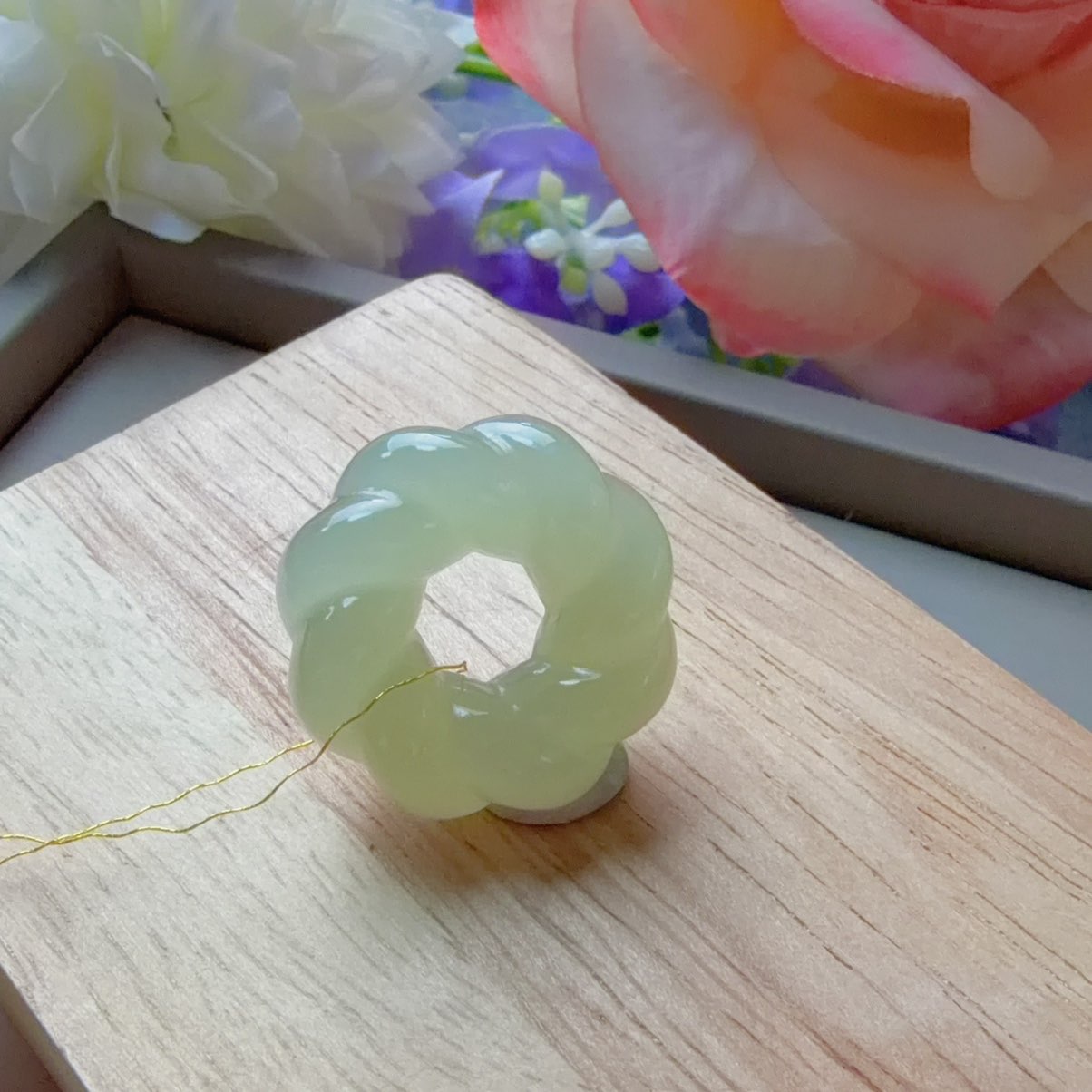  【产品部专享】天然和田玉莫比乌斯环吊坠多样性发一cg