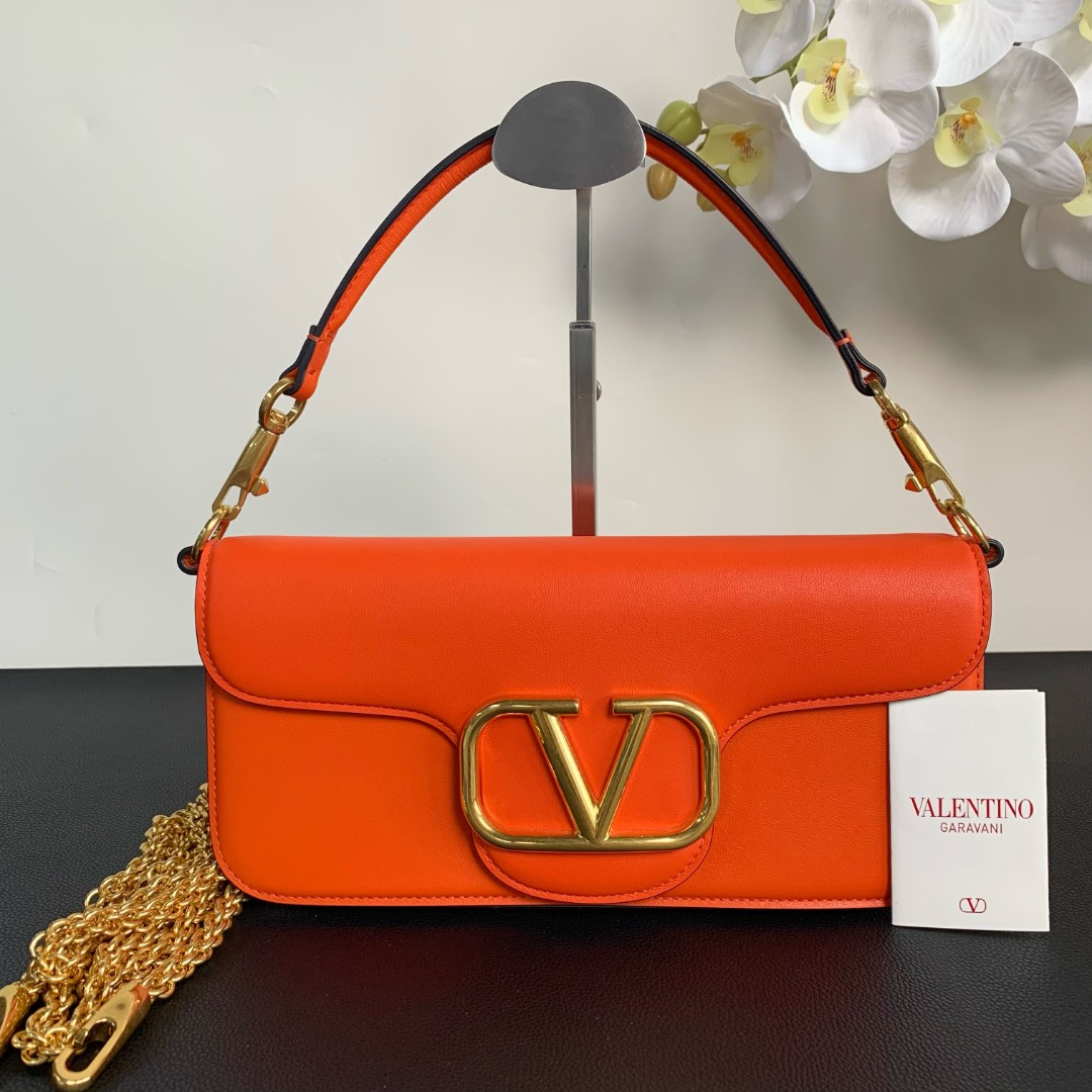 95新 Valentino/华伦天奴 【闲置】Valentino 25新款法棍