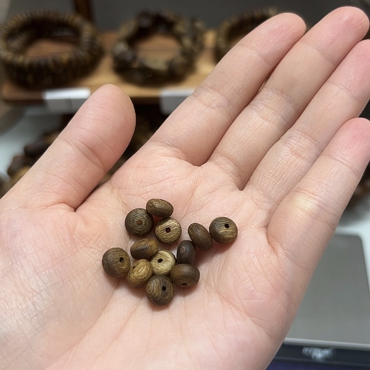 用***7沉香精油沉香卡8算盘 12颗