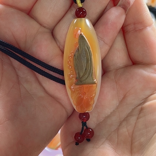 玛瑙/玉髓颈饰未镶嵌朵*