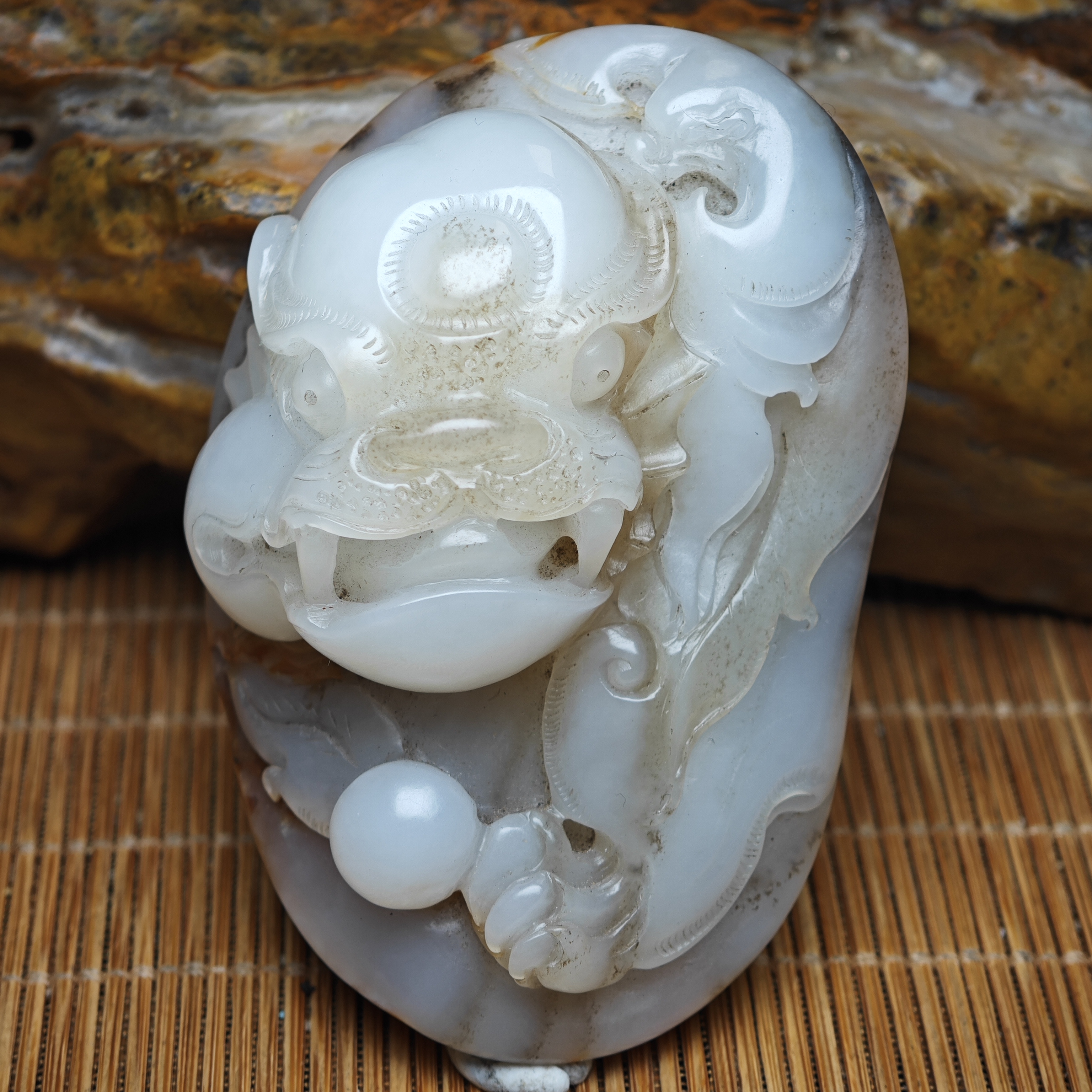 和田玉，福寿双全手把件。