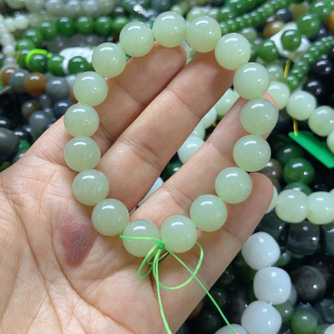 未镶嵌手链和田玉