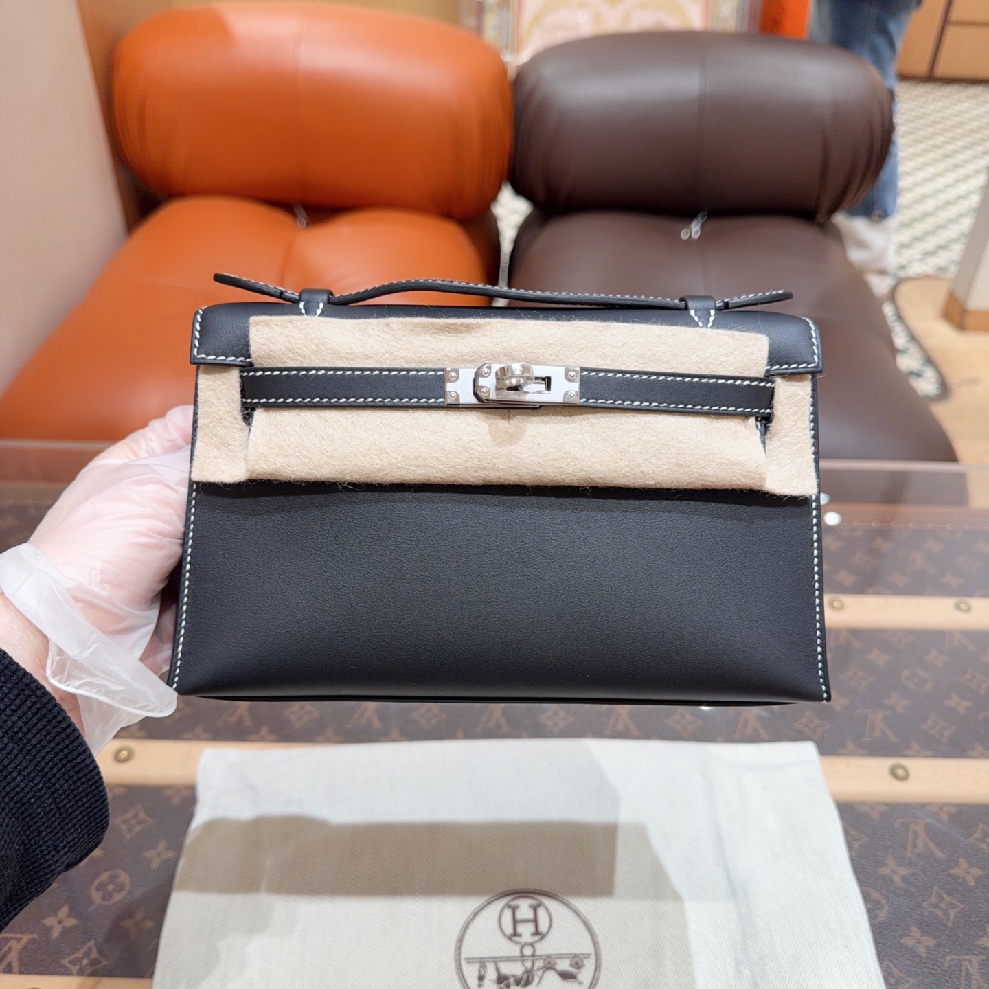 未使用 Hermes/爱马仕 minikelly一代黑银走白线内拼珍珠灰S皮K刻