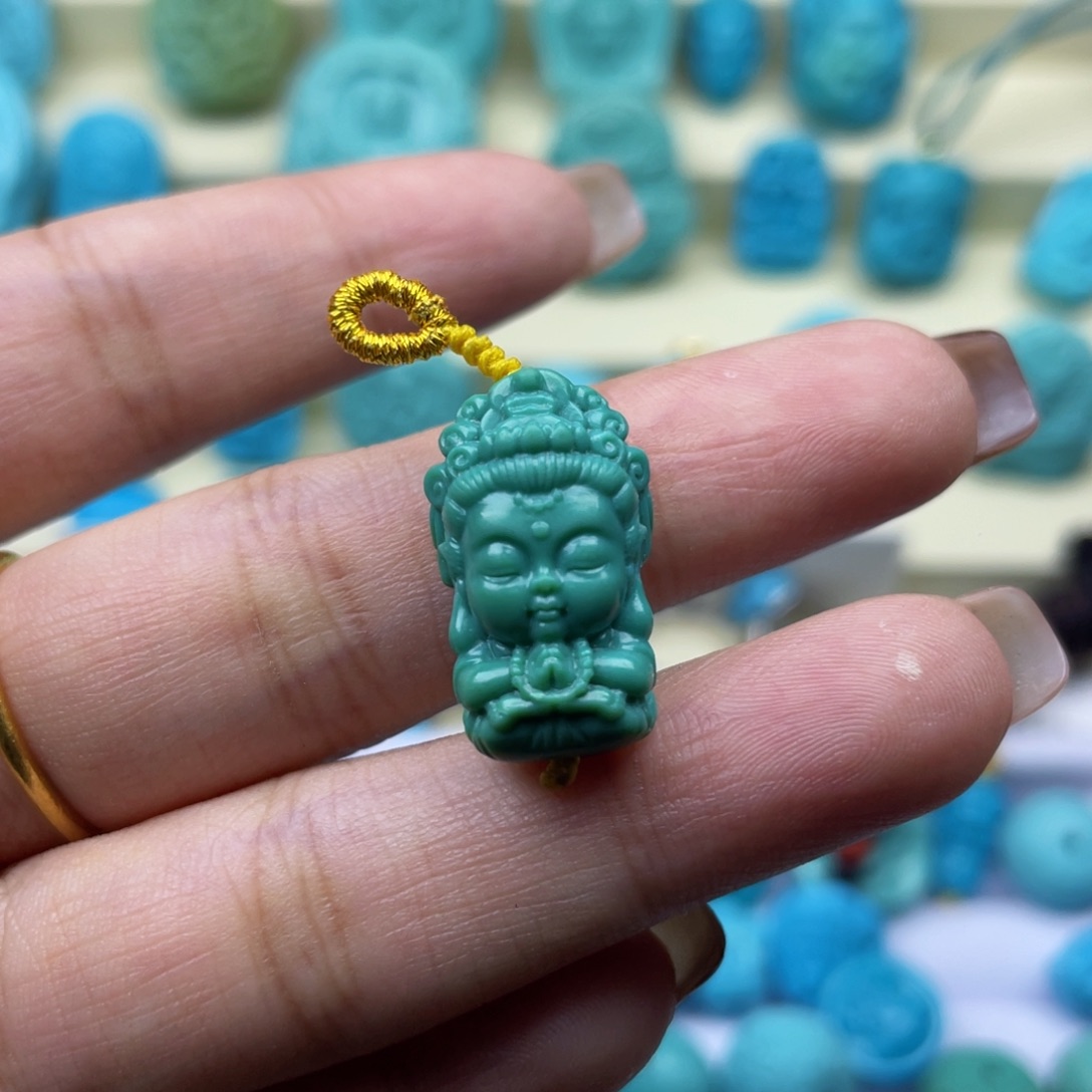 绿松石雕刻未镶嵌