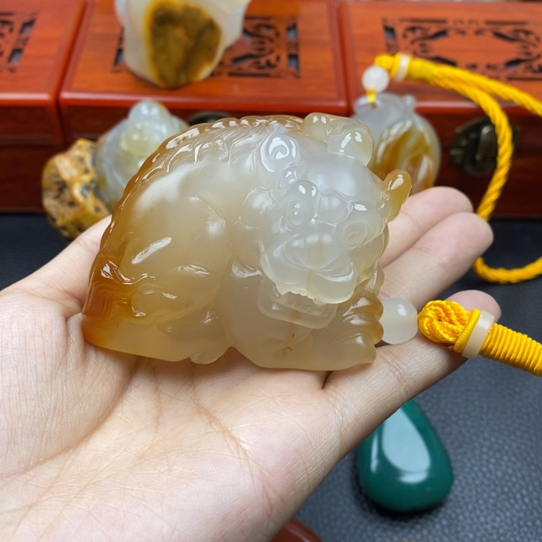 玛瑙/玉髓手把未镶嵌