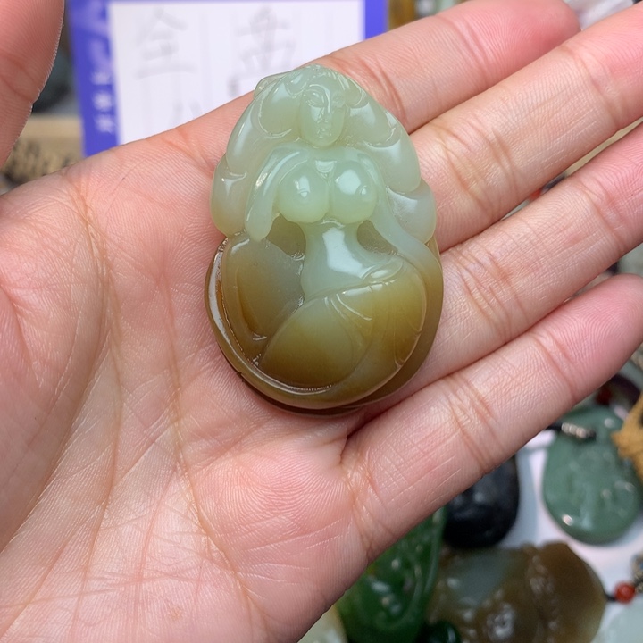 和田玉挂件未镶嵌请***鬼