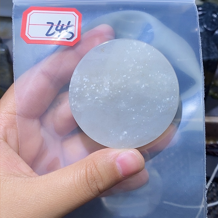 和田玉和田玉边角料随机发未镶嵌