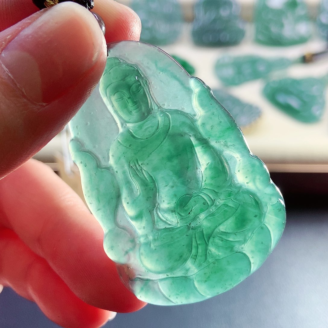 【闪购商品】翡翠未镶嵌颈饰天然