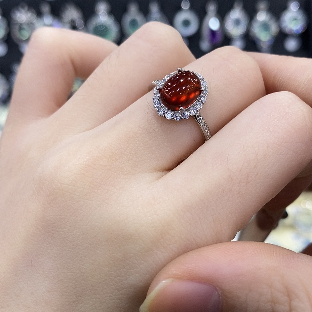 银S925镶嵌戒指石榴石