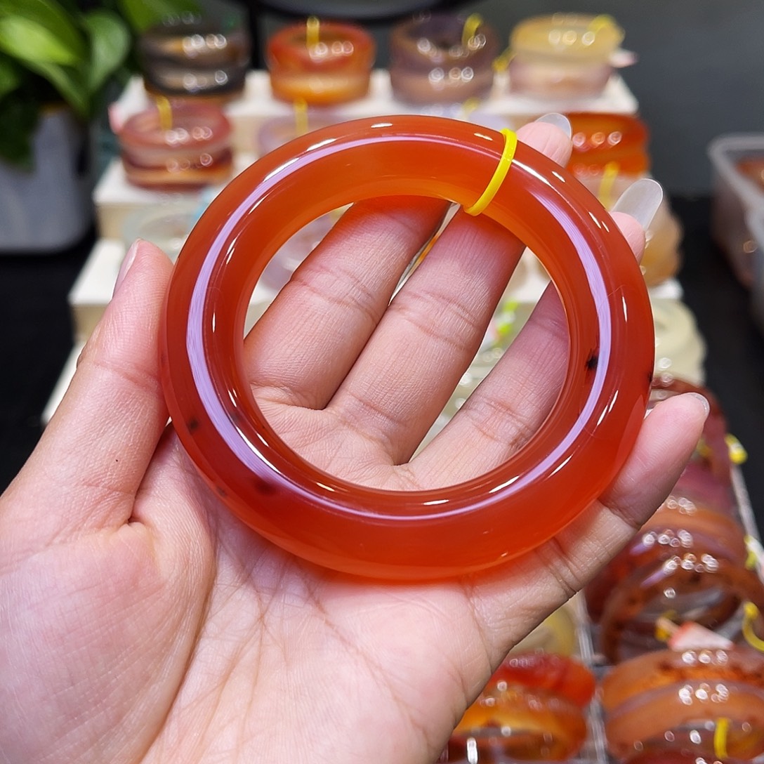 玛瑙/玉髓未镶嵌手镯