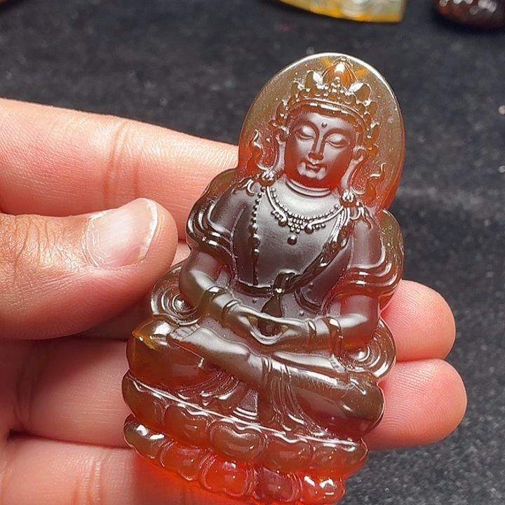 琥珀未镶嵌裸石31