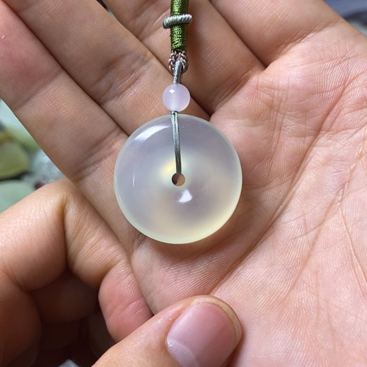 岫玉岫玉颈饰未镶嵌