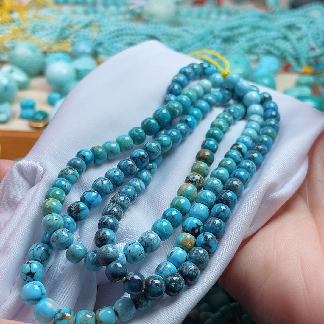 未镶嵌绿松石珠宝奇石