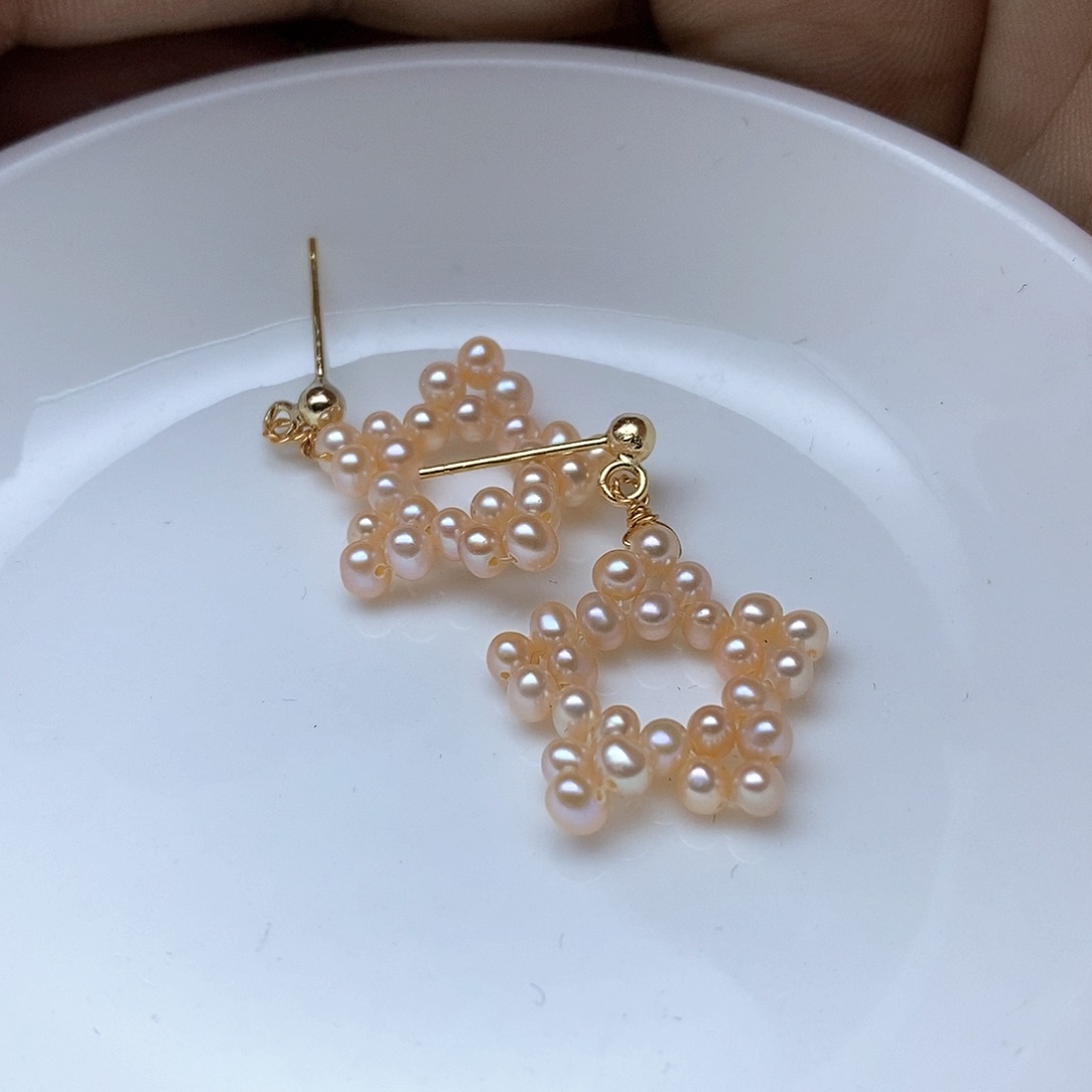 淡水珍珠耳钉合金✨**?
