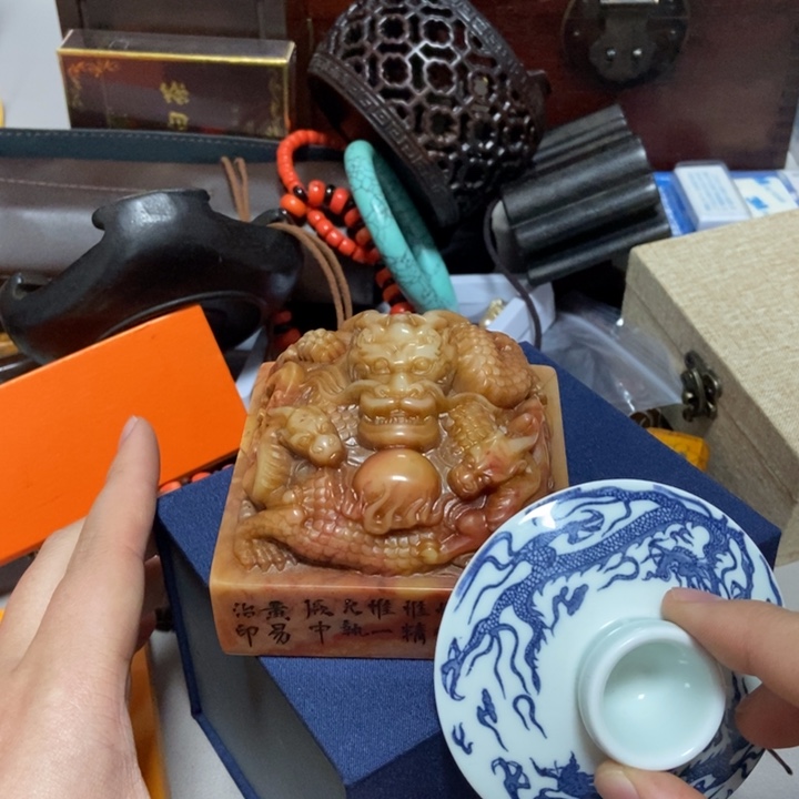 瓷片不会姐姐斤斤计较