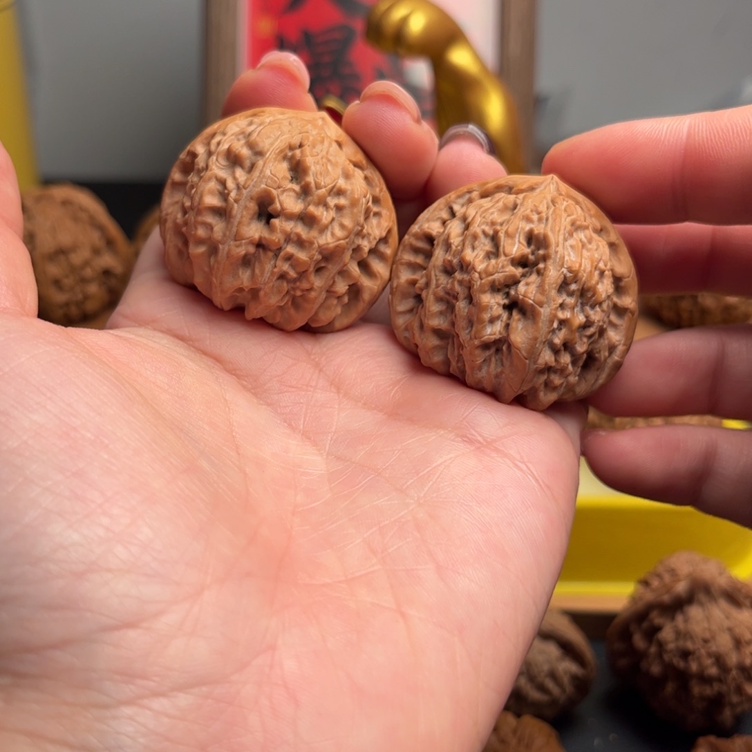 文玩核桃把件白狮子41修