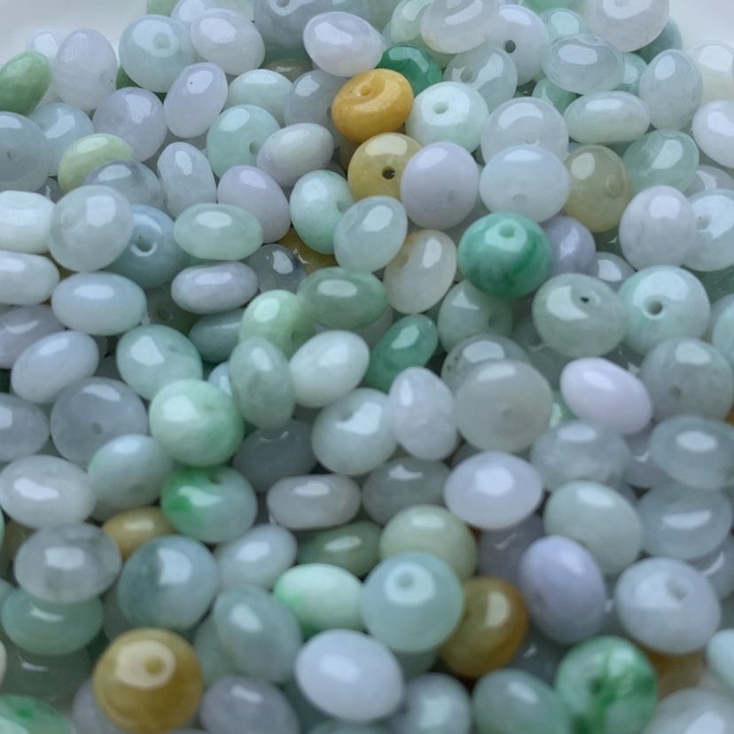 【闪购商品】翡翠手链未镶嵌卡4.5x7.8多宝鼓珠40颗