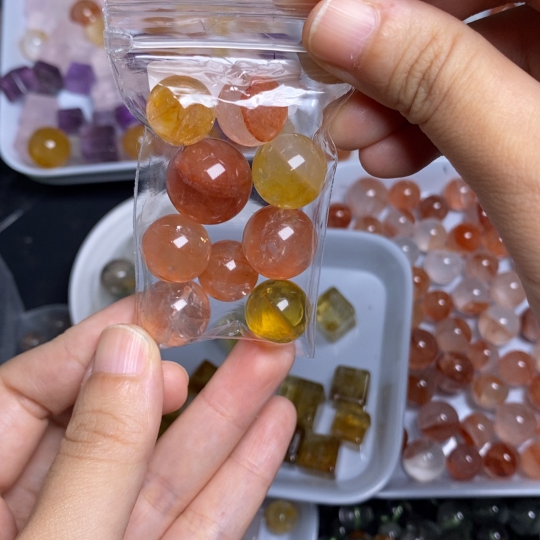 O***水晶手链未镶嵌散珠