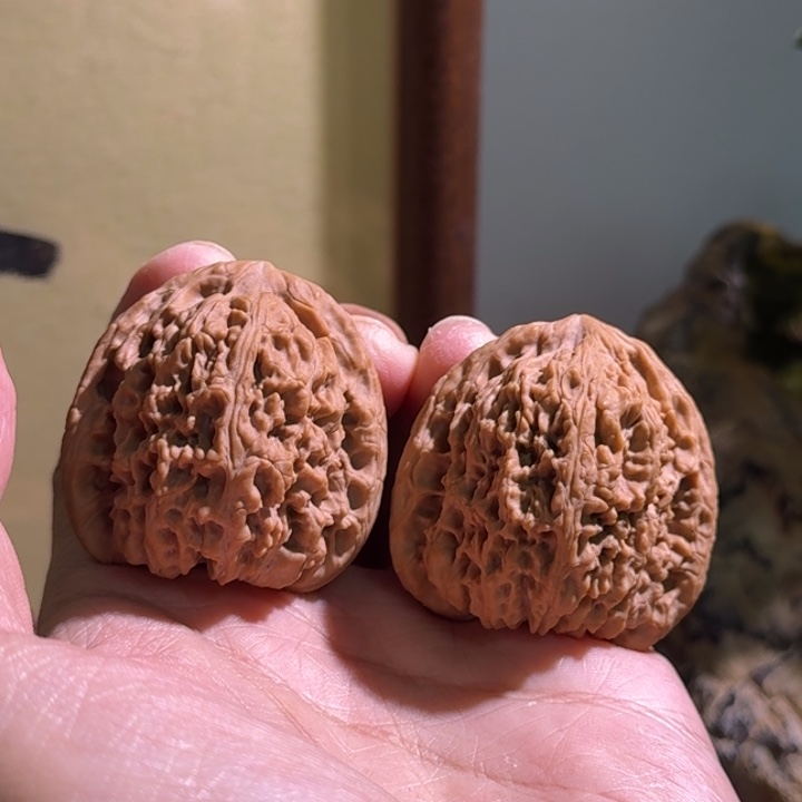 文玩核桃吊坠41全品南疆石 45克