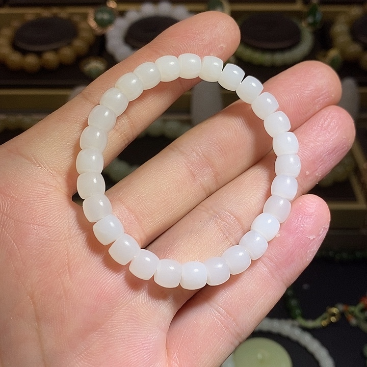 手串未镶嵌和田玉