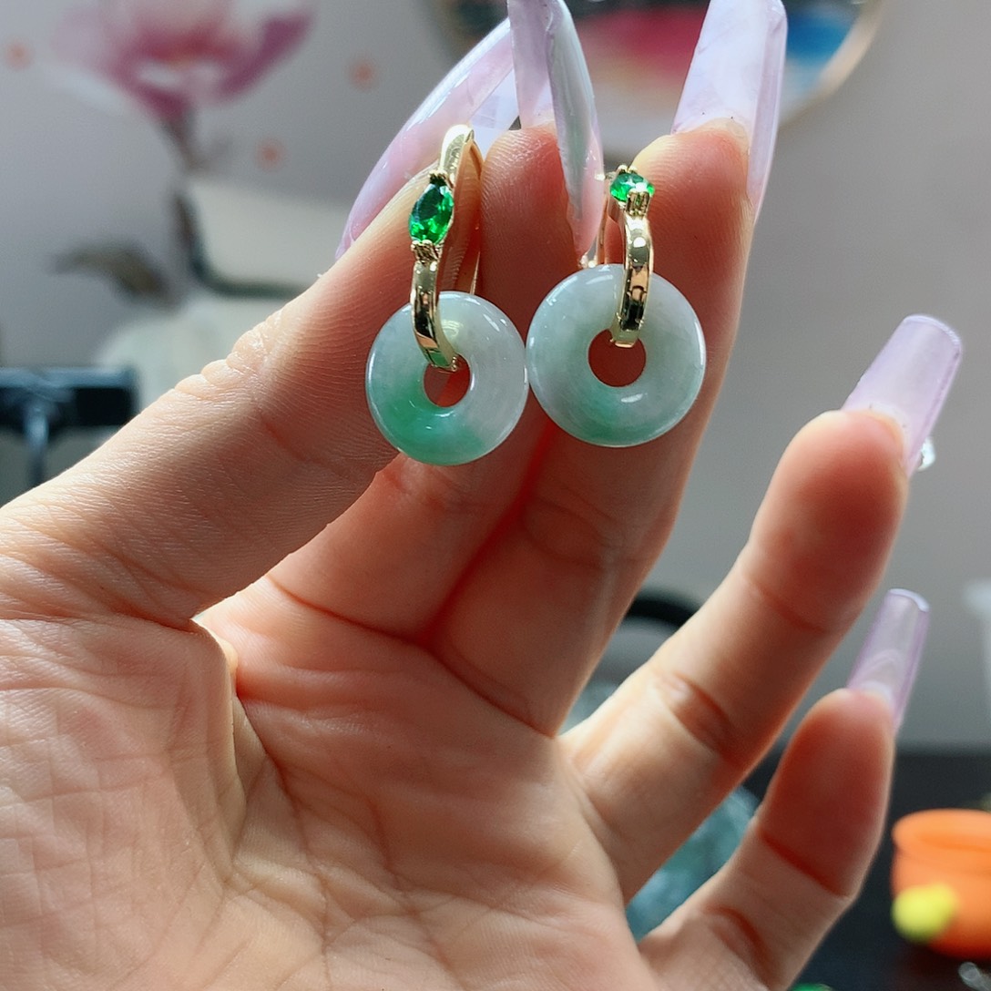 【闪购商品】翡翠耳饰未镶嵌，