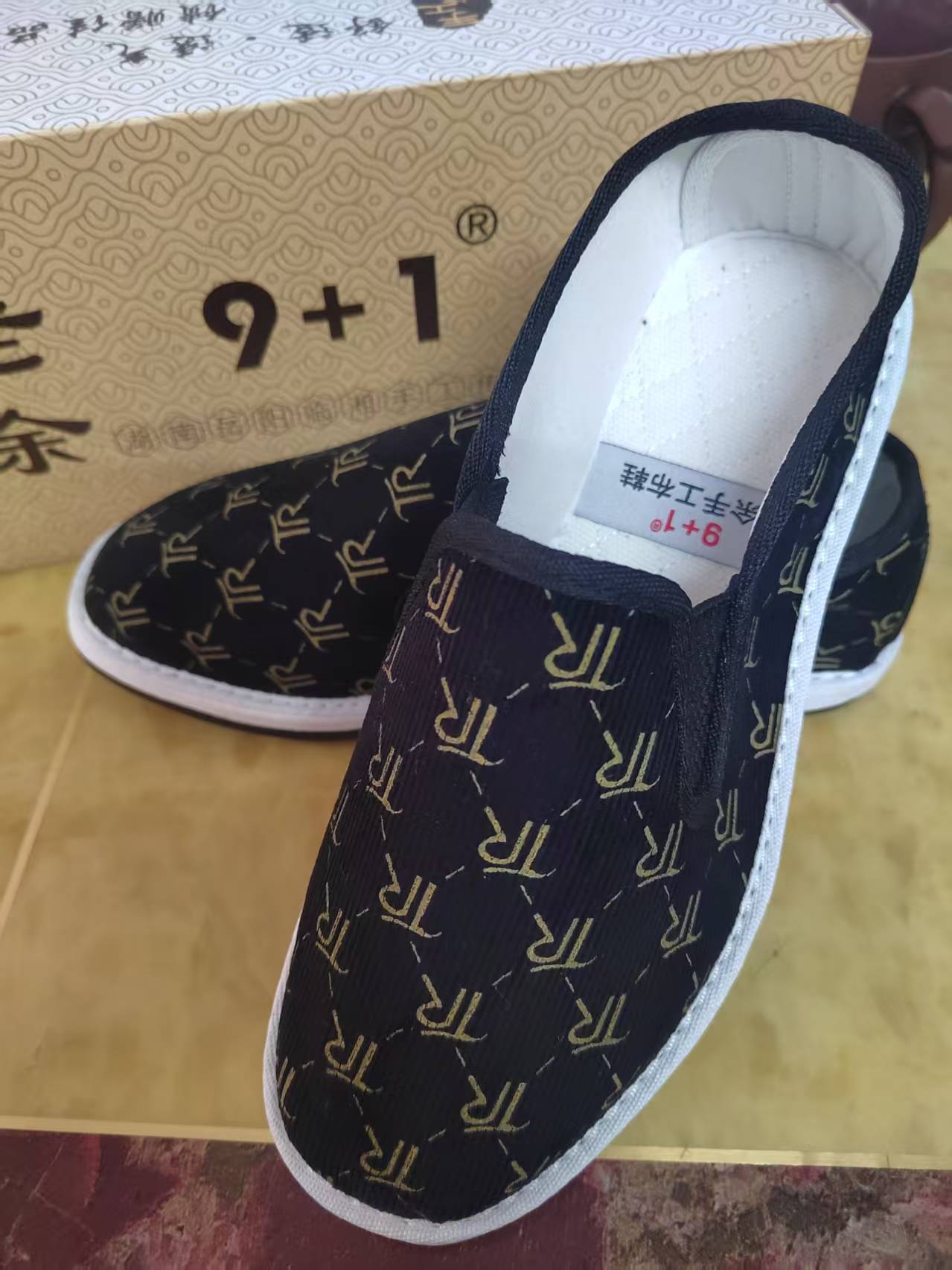 坦渡老余手工布鞋 传统千层手工布鞋舒适天然养脚鞋男士老年鞋