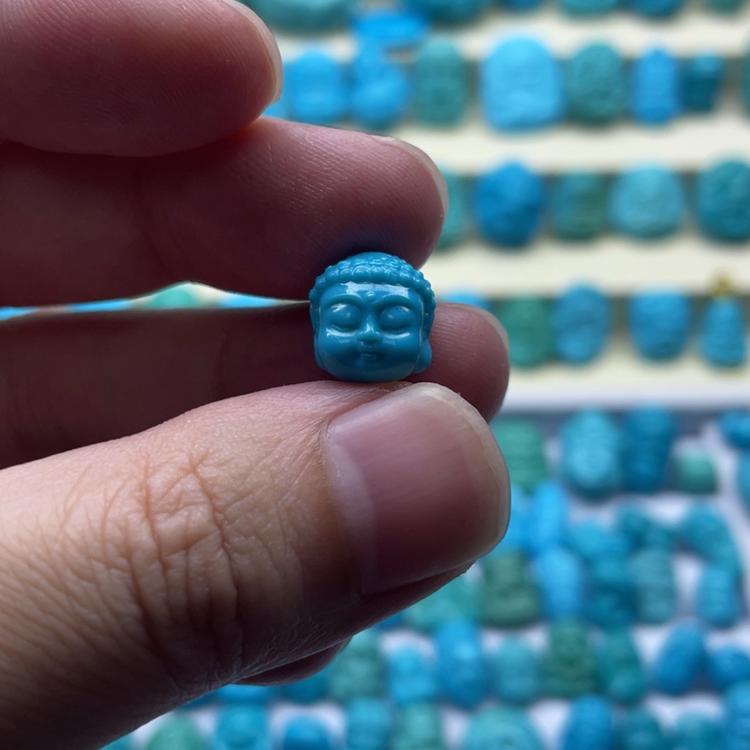 未镶嵌绿松石珠宝奇石