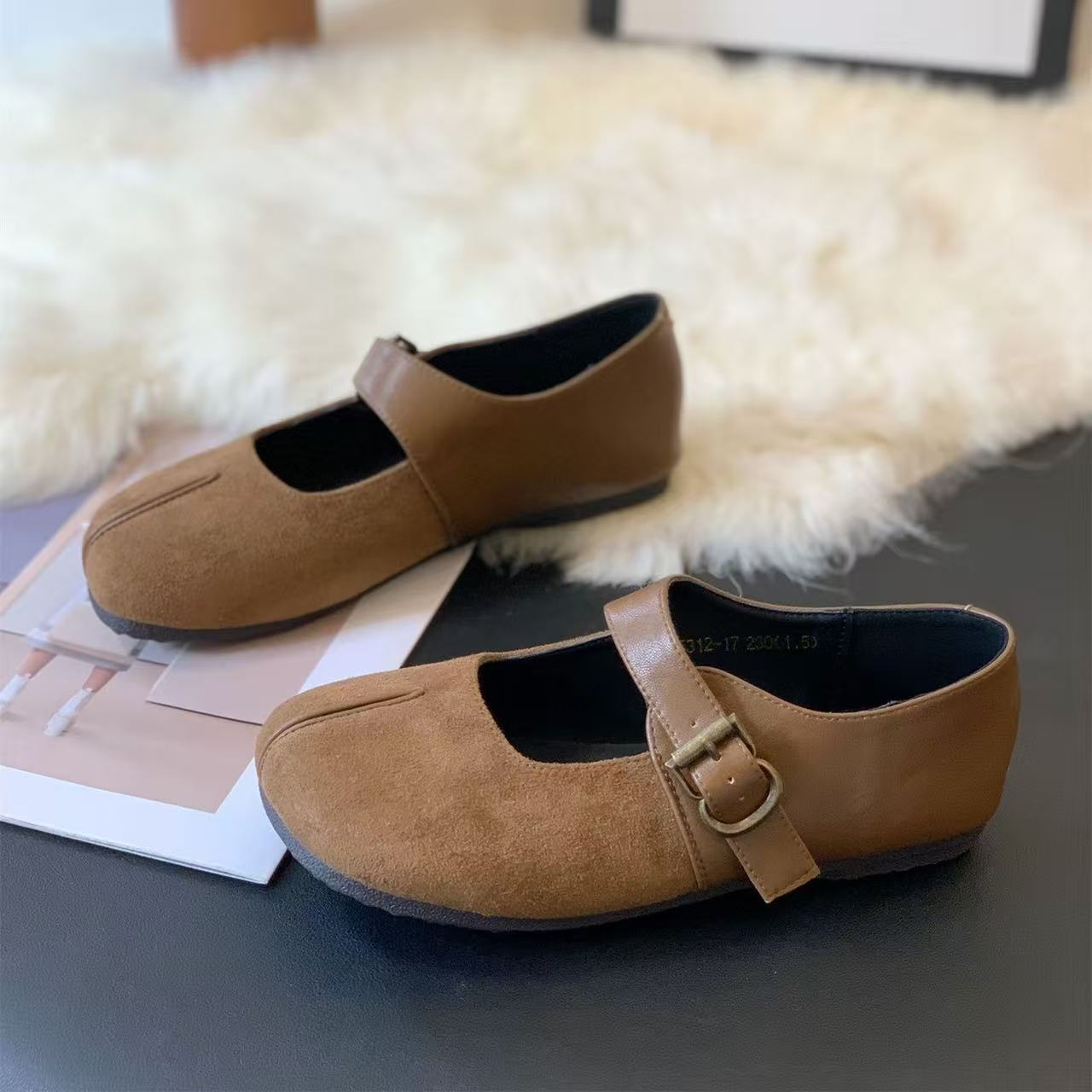 贵缘兔浅口女鞋真皮单鞋玛丽珍方头平底鞋圆头鞋复古百搭