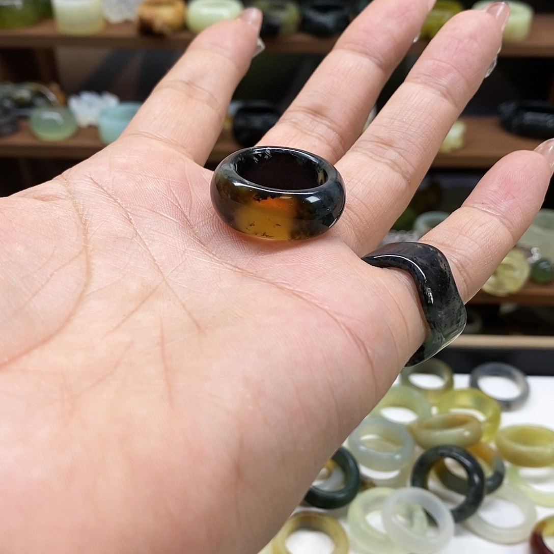 岫玉戒指未镶嵌唯**蚀