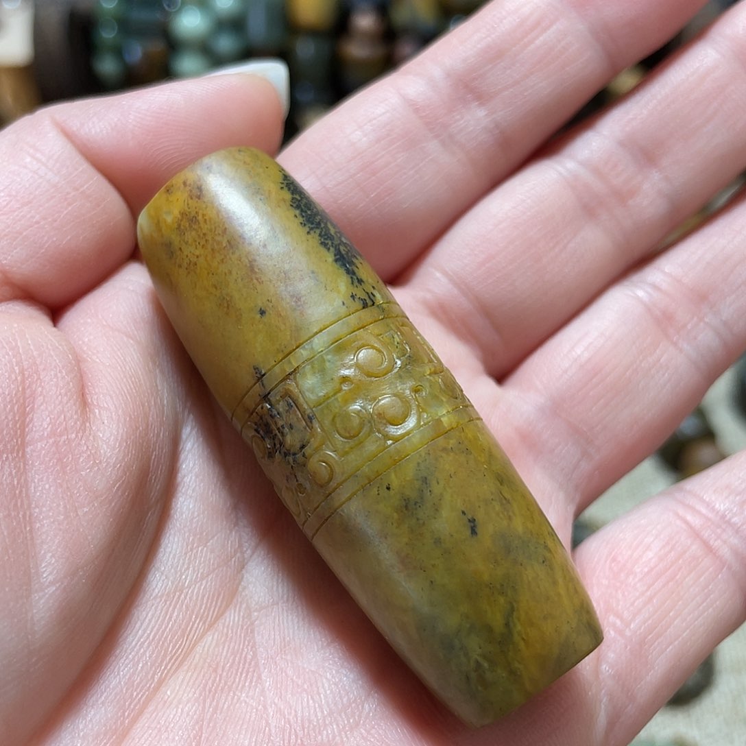 岫岩河磨玉（透闪石质玉）挂件未镶嵌