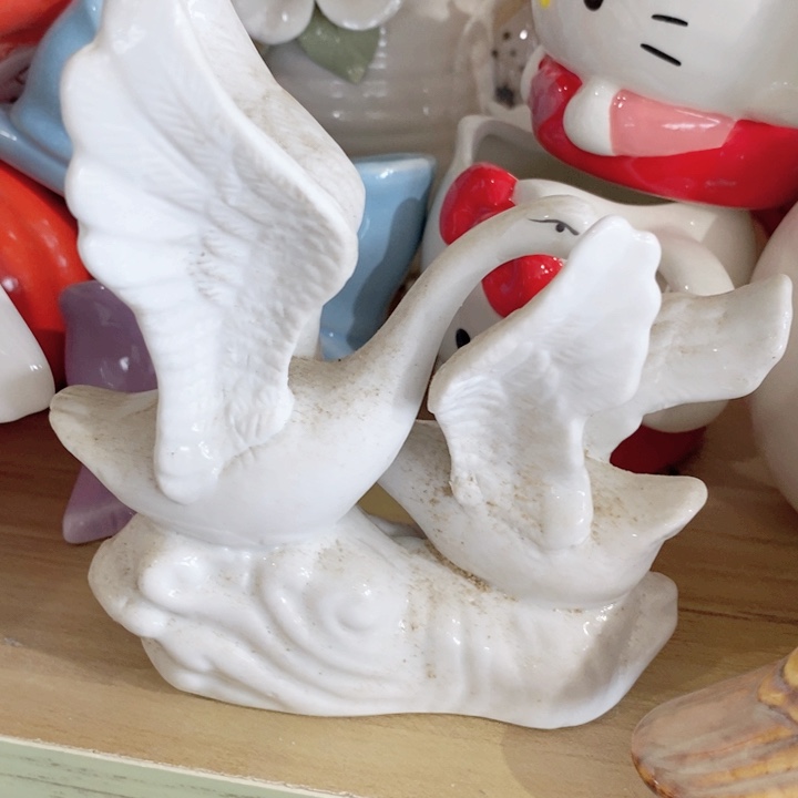 摆件陶瓷树脂材料