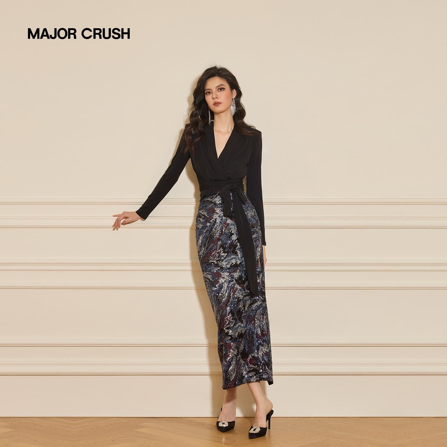 MAJOR CRUSH秋季新款月下的海时尚套裙亮片设计感包臀套装49099