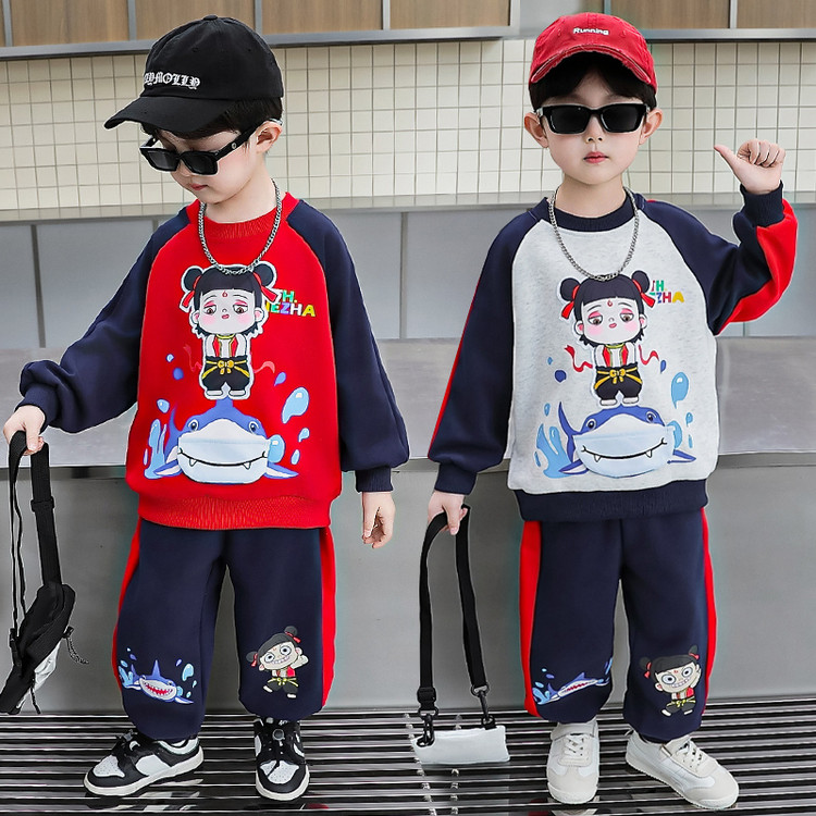 儿童服装秋季男童套装2025新款帅气男宝宝卫衣小男孩时髦衣服