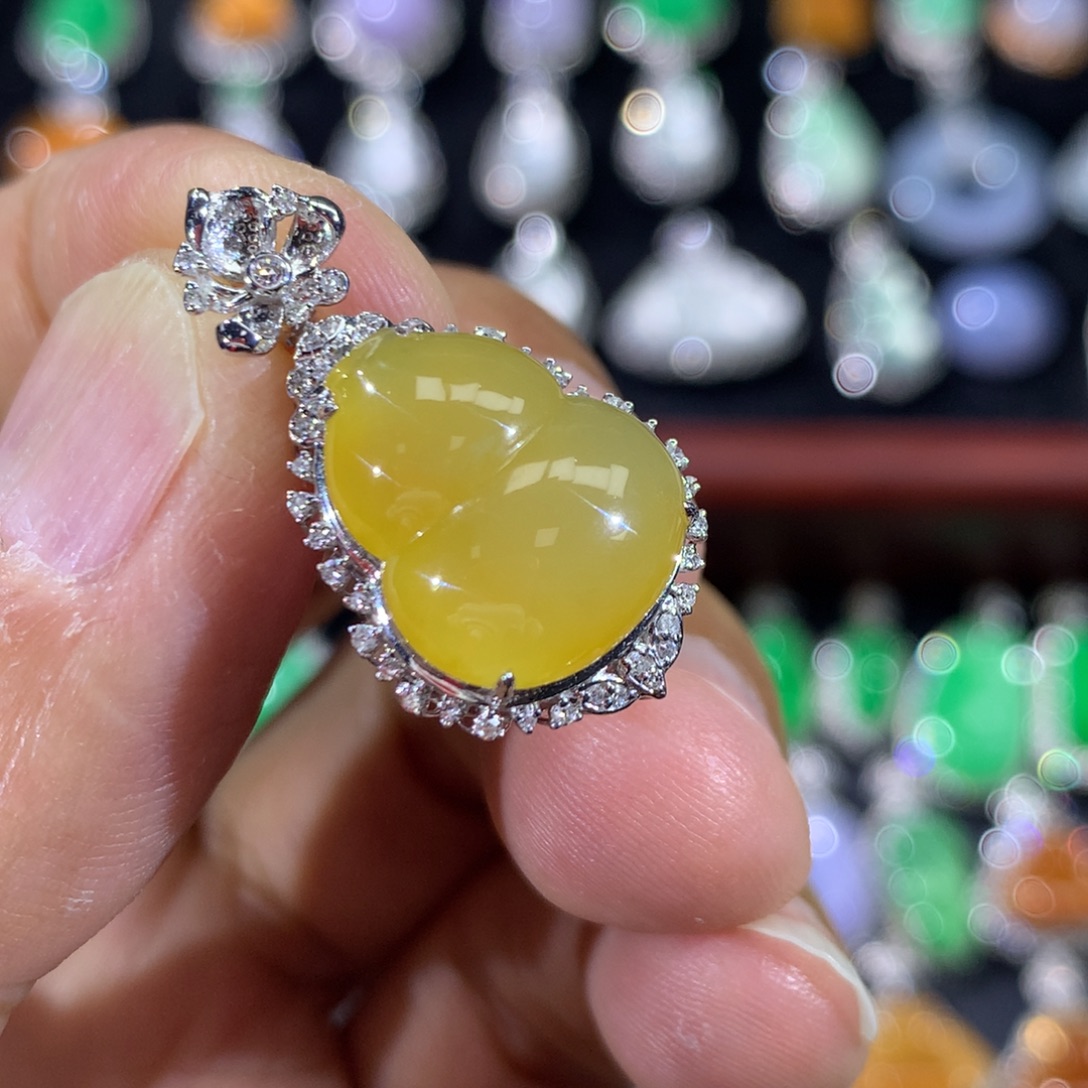 翡翠18K金镶嵌吊坠(不含链)