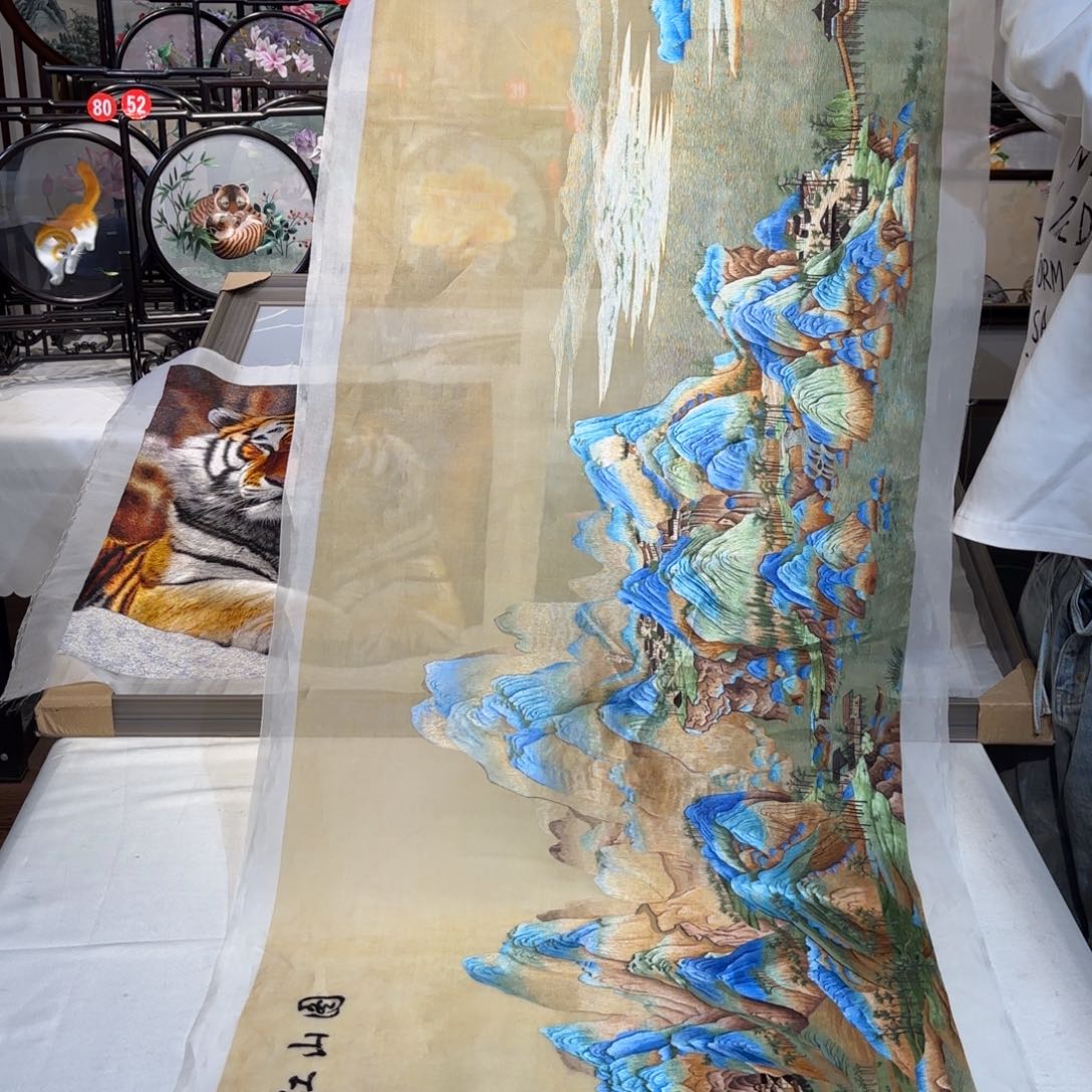 织绣纯手工制作成品