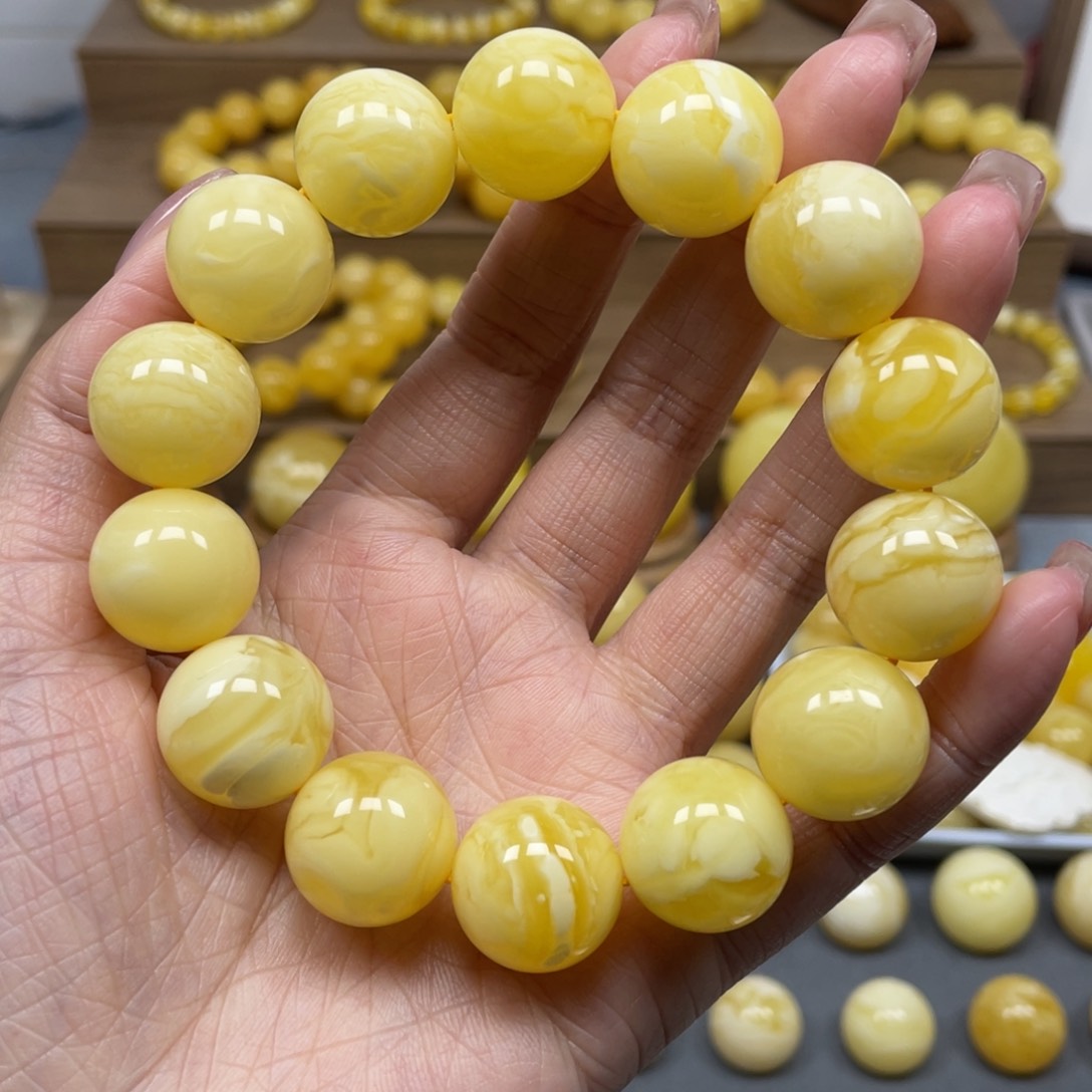 蜜蜡裸石未镶嵌天然